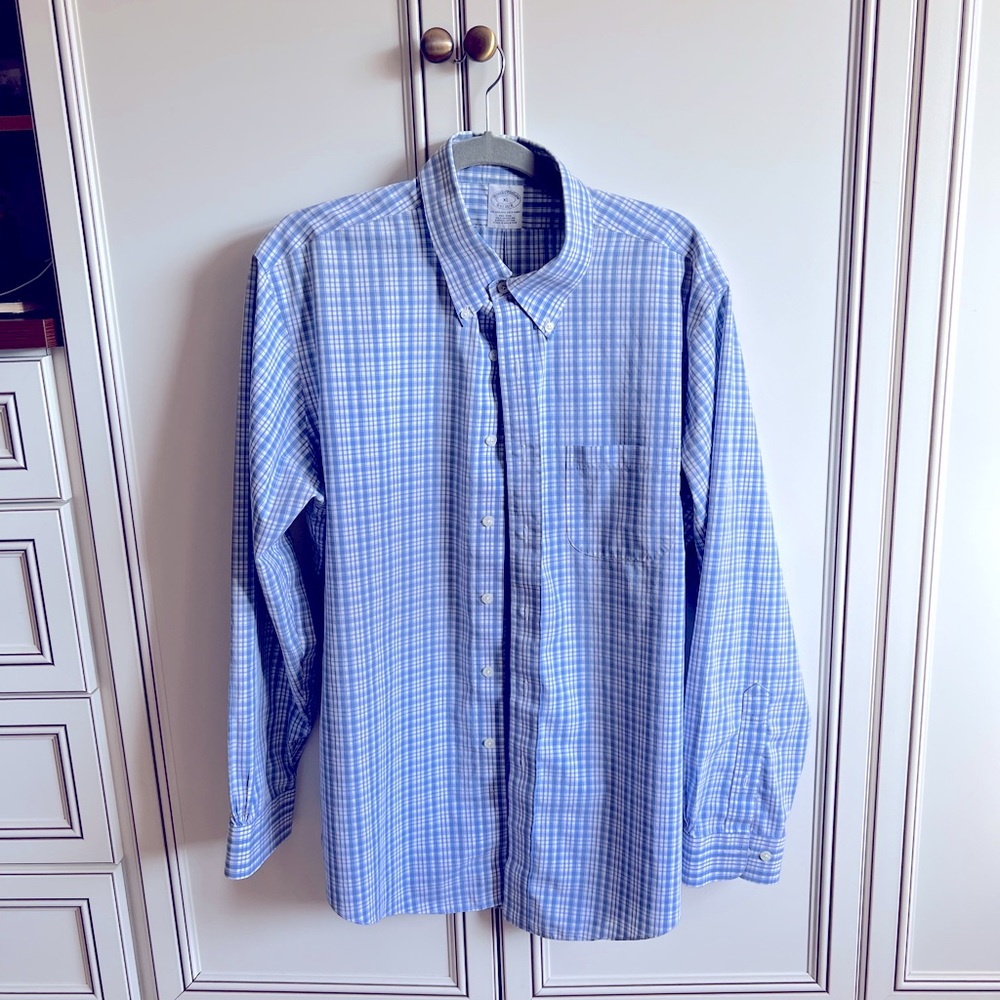Brooks Brothers button down Oxford shirt mean size XL
